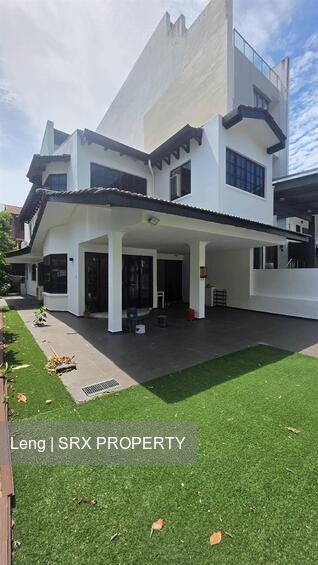 Lorong 107 Changi (D15), Terrace #477131431